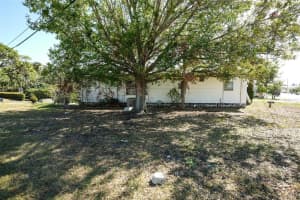 6903 TARPON LANE, BRADENTON, FL 34207 Sold 06/18/25