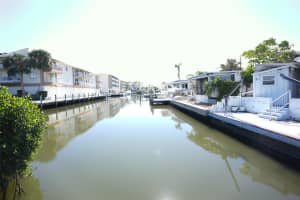 6903 TARPON LANE, BRADENTON, FL 34207 Sold 06/18/25