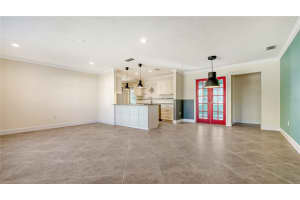 6725 ROXBURY DRIVE, SARASOTA, FL 34231 Sold 05/01/25