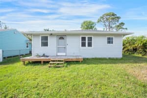 208 36th St W, BRADENTON