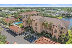 1761 AUBURN LAKES DRIVE, VENICE, FL 34292 Sold 02/18/25