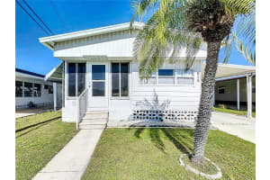 615 50TH AVENUE DRIVE, BRADENTON, FL 34207 Sold 01/23/25