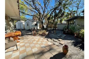 5453 AVENIDA DEL MARE, SARASOTA, FL 34242 Sold 10/17/25