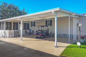 5707 45TH STREET, BRADENTON, FL 34203 Sold 01/28/25