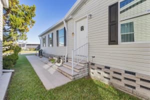5707 45TH STREET, BRADENTON, FL 34203 Sold 01/28/25