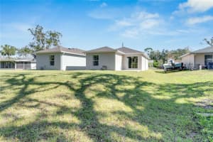 1002 HAGLE PARK ROAD, BRADENTON, FL 34212 Sold 03/28/25