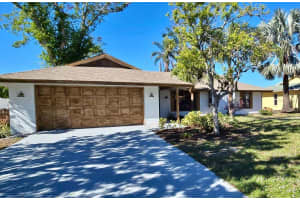 4332 PASADENA CIRCLE, SARASOTA, FL 34233 Sold 03/28/25