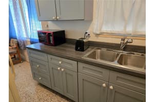 1205 HARVARD AVENUE, BRADENTON, FL 34207 Sold 02/21/25