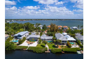 7916 MIDNIGHT PASS ROAD, SARASOTA, FL 34242 Sold 04/28/25