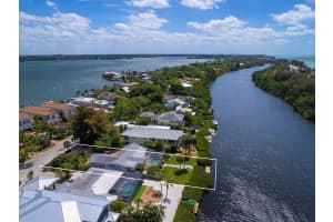 7916 MIDNIGHT PASS ROAD, SARASOTA, FL 34242 Sold 04/28/25