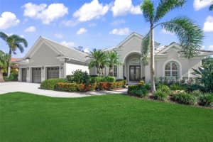 7905 ROYAL QUEENSLAND WAY, LAKEWOOD RANCH, FL 34202 Sold 02/26/25