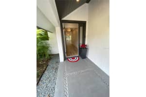 5373 DOMINICA CIRCLE, SARASOTA, FL 34233 Sold 09/02/25