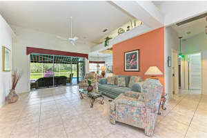 10037 CHERRY HILLS AVENUE CIRCLE, BRADENTON, FL 34202 Sold 03/24/25