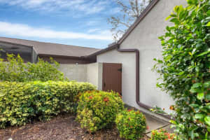 2917 PARK LAKE DRIVE, BRADENTON, FL 34209 - MLS#MFRA4630946