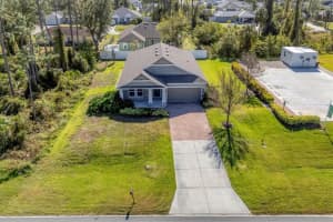 2179 W Price Blvd 2179 W PRICE BLVD, NORTH PORT, FL 34286 - MLS#MFRA4630949