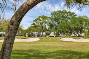 7732 PALM AIRE LANE, SARASOTA, FL 34243 Sold 02/20/25