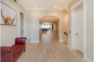 2412 BAY DR AVENUE, BRADENTON, FL 34207 Sold 03/14/25
