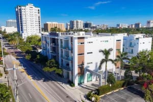 635 ORANGE AVENUE, SARASOTA, FL 34236 Sold 02/14/25