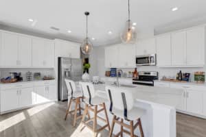 274 VIA ANINA DRIVE, SARASOTA, FL 34243 Sold 02/25/25