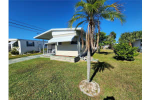 615 50TH AVENUE TERRACE, BRADENTON, FL 34207 Sold 04/11/25