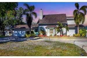 7104 9TH AVENUE DRIVE, BRADENTON, FL 34209 Sold 12/30/24