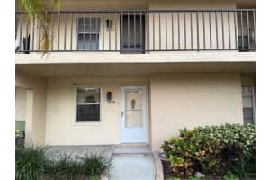 2609 WOODGATE LANE, SARASOTA, FL 34231 - MLS#MFRA4631145