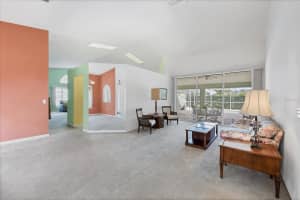 6001 CEDARWOOD LANE, BRADENTON, FL 34203 Sold 06/18/25