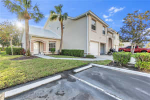 7658 SWEETBAY CIRCLE, BRADENTON, FL 34203 Sold 03/21/25