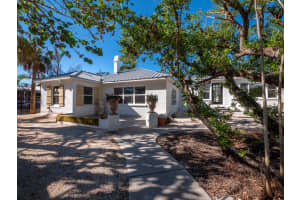 611 HIBISCUS WAY, LONGBOAT KEY, FL 34228 Sold 07/30/25