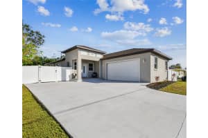 2504 FLORIDA BOULEVARD, BRADENTON, FL 34207 Sold 01/06/25