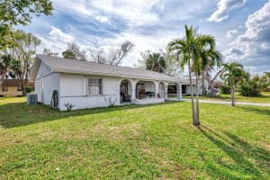 13479 NEWPORT AVENUE, PORT CHARLOTTE, FL 33981 - MLS#MFRA4631263
