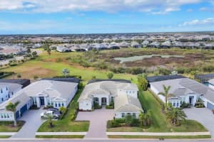 7940 REDONDA LOOP, BRADENTON, FL 34202 Sold 08/28/25