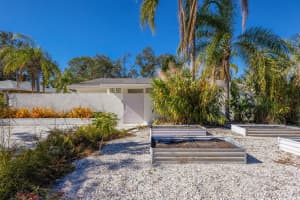3913 CHAPEL DRIVE, SARASOTA, FL 34234 Sold 01/27/25