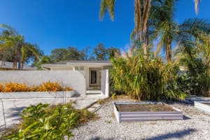 3913 CHAPEL DRIVE, SARASOTA, FL 34234 Sold 01/27/25