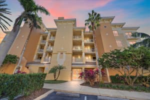 6482 WATER CREST WAY, LAKEWOOD RANCH, FL 34202 - MLS#MFRA4631327