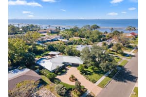 324 BERNARD AVENUE, SARASOTA, FL 34243 Sold 05/20/25