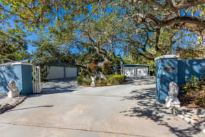 4820 HIGEL AVENUE, SARASOTA, FL 34242 Sold 02/14/25
