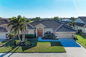 464 FAIRWAY ISLES DRIVE, VENICE, FL 34285 Sold 02/03/25