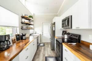 2820 NOVUS STREET, SARASOTA, FL 34237 Sold 01/23/25