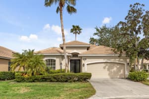 9143 Willow Brook Dr, SARASOTA