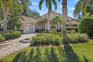 6922 LANGLEY PLACE, UNIVERSITY PARK, FL 34201 Sold 03/31/25