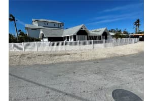 237 HARBOR DRIVE, HOLMES BEACH, FL 34217 Sold 03/07/25
