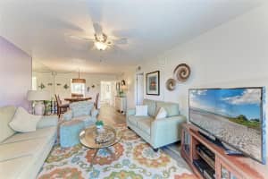 635 30TH AVENUE, BRADENTON, FL 34205 Sold 01/10/25