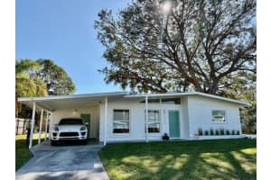 2946 BAY STREET, SARASOTA, FL 34237 Sold 02/28/25