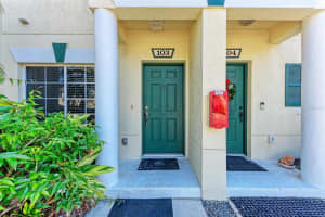 227 CAPE HARBOUR LOOP, BRADENTON, FL 34212 Sold 08/14/25