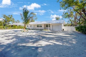 1205 29TH STREET, BRADENTON, FL 34205 Sold 02/04/25