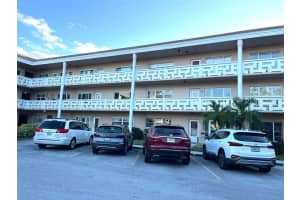 2435 Sumatran Way #35, CLEARWATER