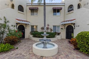 6101 34TH STREET, BRADENTON, FL 34210 Sold 03/21/25