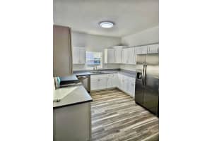 802 VIZCAYA CT, SEBRING, FL 33870 Sold 01/21/25