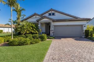 6750 ALSTEAD CIRCLE, LAKEWOOD RANCH, FL 34202 Sold 01/31/25
